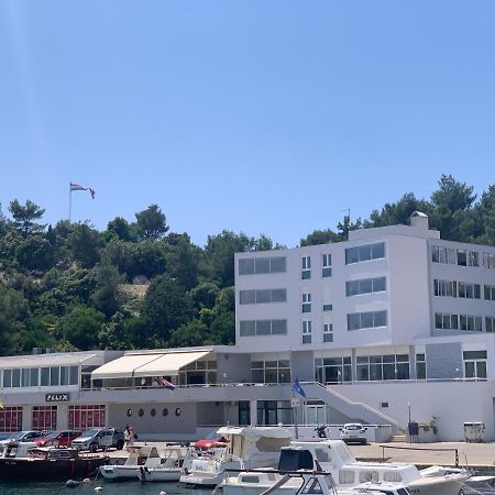 Hotel Tolero Ploce  Extérieur photo