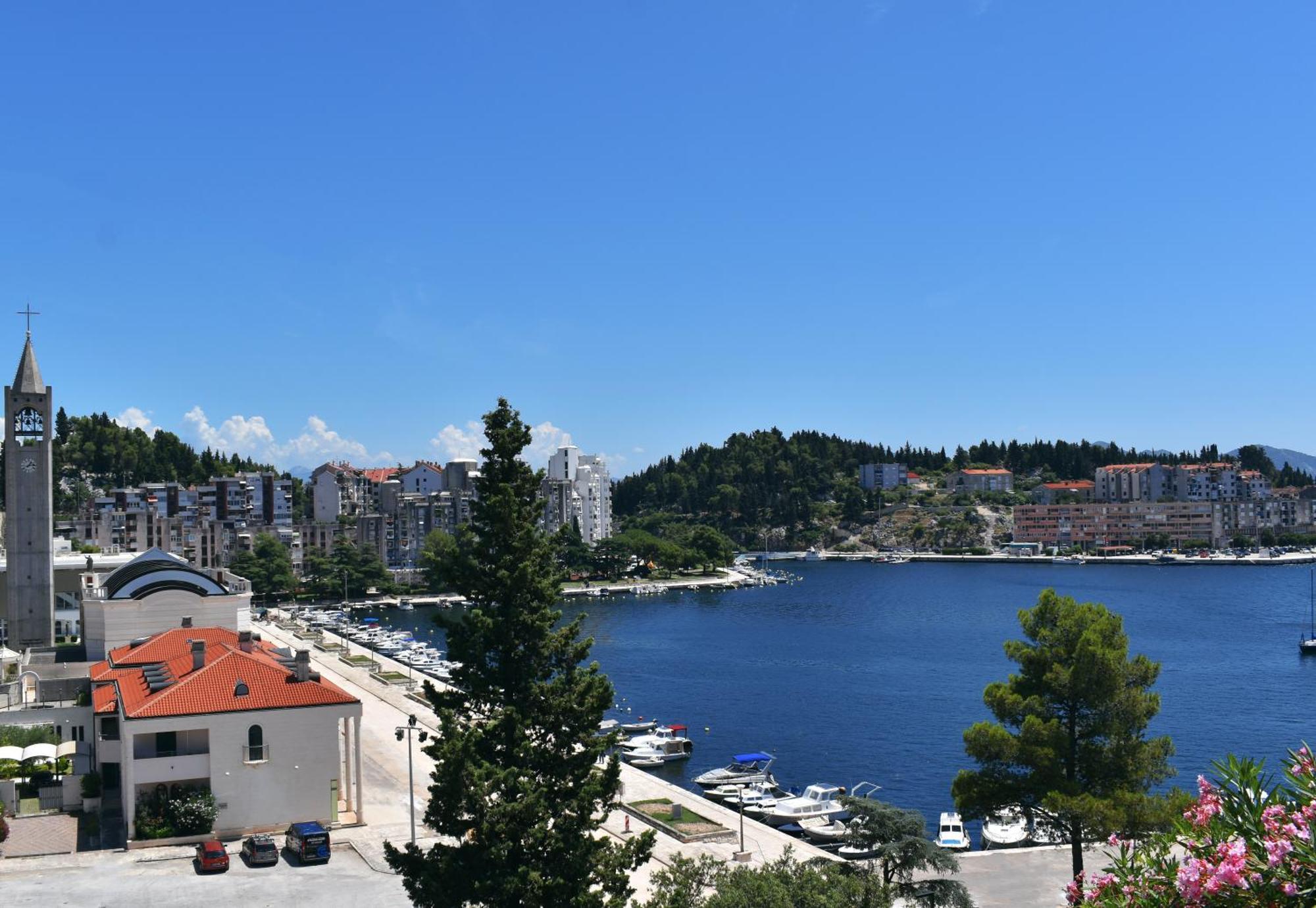 Hotel Tolero Ploce  Extérieur photo